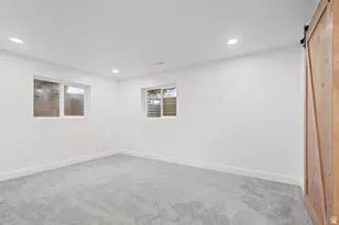 6607 S 2300 E, Cottonwood Heights, UT 84121 - Photo 18