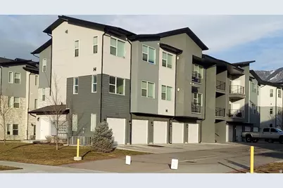 473 W 40 S #H102, Providence, UT 84332 - Photo 2