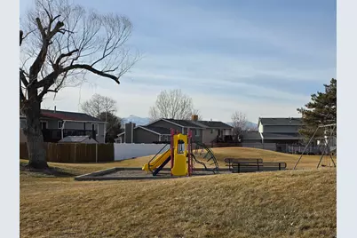 7933 S 2940 W, West Jordan, UT 84088 - Photo 28