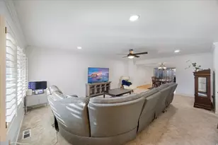 285 N Three Fountains Dr E, Provo, UT 84604 - Photo 10