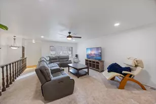 285 N Three Fountains Dr E, Provo, UT 84604 - Photo 8