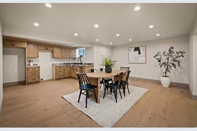 2551 E Sherwood Dr S, Salt Lake City, UT 84108 - Photo 32