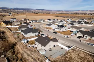 310 S Heritage Dr, Vernal, UT 84078 - Photo 32