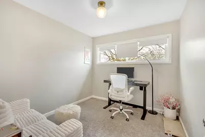 6852 S Meadow Dr, Cottonwood Heights, UT 84121 - Photo 10