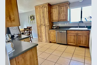 2520 S 660 W, Price, UT 84501 - Photo 8