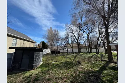 489 E 7800 S #2, Sandy, UT 84047 - Photo 4