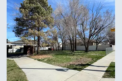 489 E 7800 S #2, Sandy, UT 84047 - Photo 2