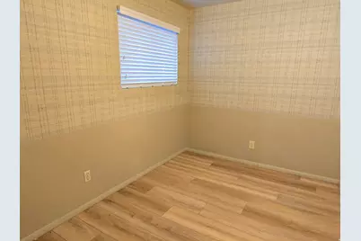 1130 N Virginia Ave, Harrisville, UT 84404 - Photo 20