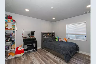 582 W Durfee St, Grantsville, UT 84029 - Photo 24