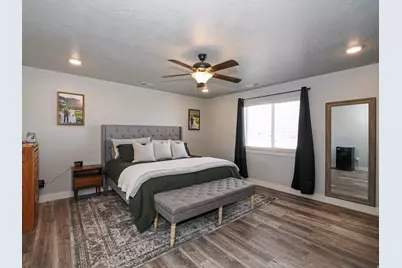 582 W Durfee St, Grantsville, UT 84029 - Photo 14