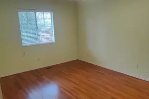 55 E Hanover Dr, Orem, UT 84058 - Photo 8