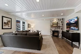 4496 Cottonwood Dr, Pleasant View, UT 84414 - Photo 10