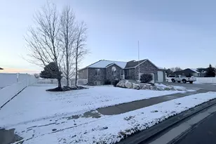 113 N 4950 W, West Point, UT 84015 - Photo 2