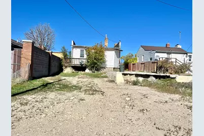 230 E 100 S, Price, UT 84501 - Photo 40