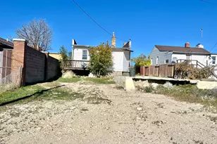 230 E 100 S, Price, UT 84501 - Photo 40