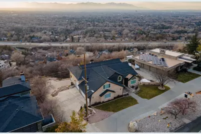 5758 S Wasatch Blvd, Holladay, UT 84121 - Photo 46