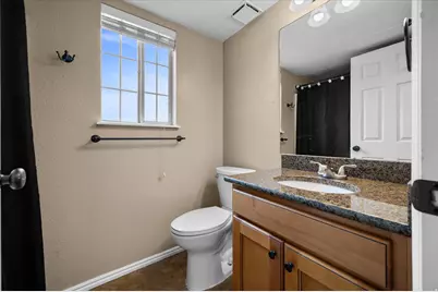 2095 S Main St #13, Bountiful, UT 84010 - Photo 14