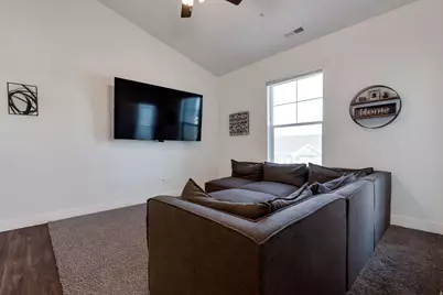 13062 S Keegan Dr #I304, Herriman, UT 84096 - Photo 2