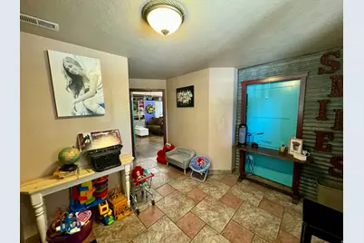 797 N Washington Blvd, Harrisville, UT 84404 - Photo 2