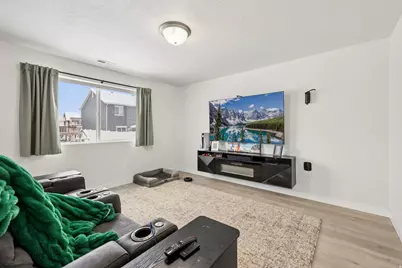 3502 S Poplar Ln, Syracuse, UT 84075 - Photo 1