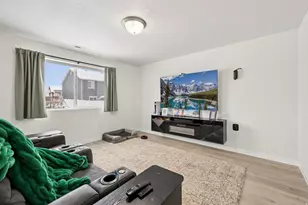 3502 S Poplar Ln, Syracuse, UT 84075 - Photo 1