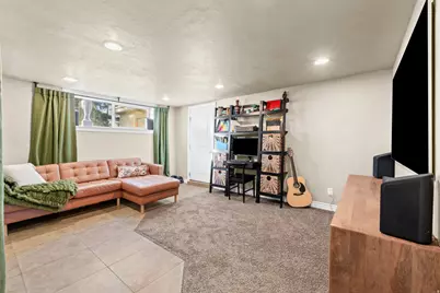 5088 S Gurene Dr, Holladay, UT 84117 - Photo 6