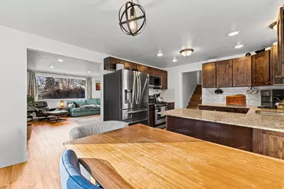 5088 S Gurene Dr, Holladay, UT 84117 - Photo 12