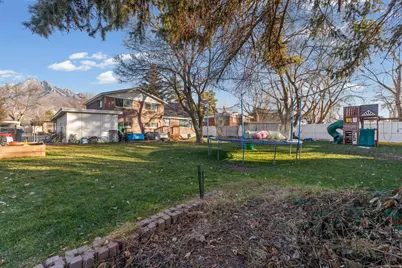 5088 S Gurene Dr, Holladay, UT 84117 - Photo 24