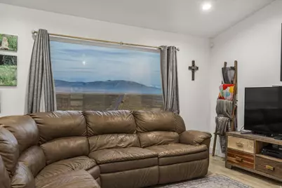 19188 N Wendell Way, Garland, UT 84312 - Photo 12