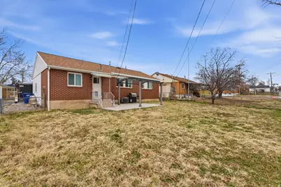 4689 S 275 W, Ogden, UT 84405 - Photo 18