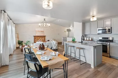 1118 W Honeycomb Dr N, Grantsville, UT 84029 - Photo 4