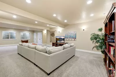 495 E 475 S, Centerville, UT 84014 - Photo 34