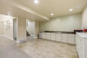 495 E 475 S, Centerville, UT 84014 - Photo 38