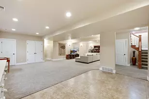 495 E 475 S, Centerville, UT 84014 - Photo 36