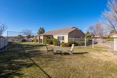 2261 W 1050 N, Hurricane, UT 84737 - Photo 46