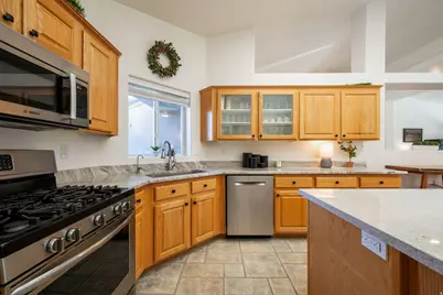 2261 W 1050 N, Hurricane, UT 84737 - Photo 32