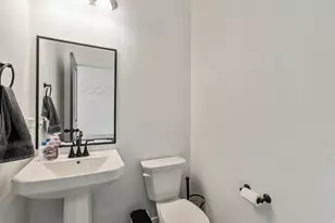 915 N Evelyn St, Farmington, UT 84025 - Photo 16