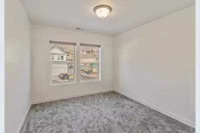 915 N Evelyn St, Farmington, UT 84025 - Photo 18