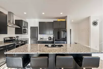 915 N Evelyn St, Farmington, UT 84025 - Photo 10