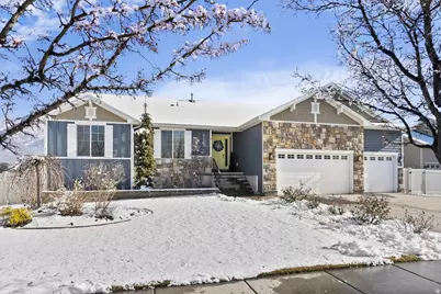 771 Mare Cir, Kaysville, UT 84037 - Photo 2