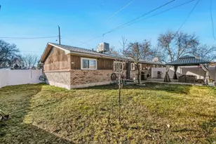 880 W 1020 N, Provo, UT 84604 - Photo 4