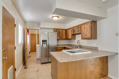 880 W 1020 N, Provo, UT 84604 - Photo 32