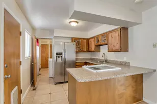 880 W 1020 N, Provo, UT 84604 - Photo 32