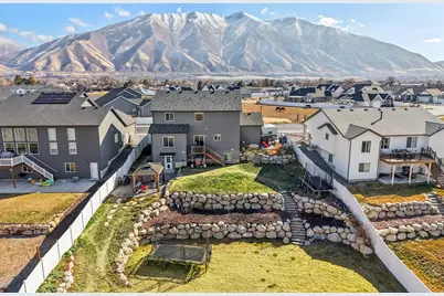 203 N 1900 W, Mapleton, UT 84664 - Photo 2