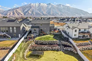 203 N 1900 W, Mapleton, UT 84664 - Photo 2