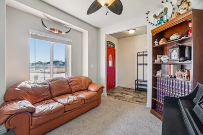 203 N 1900 W, Mapleton, UT 84664 - Photo 4