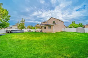 1463 W 870 S, Syracuse, UT 84075 - Photo 4