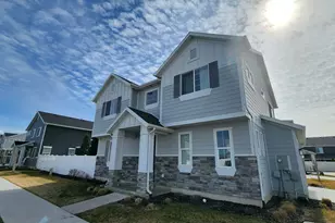 1951 W Parkview Dr, Syracuse, UT 84075 - Photo 2