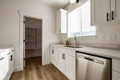 1281 16th St, Ogden, UT 84404 - Photo 10