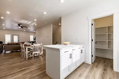 1281 16th St, Ogden, UT 84404 - Photo 12